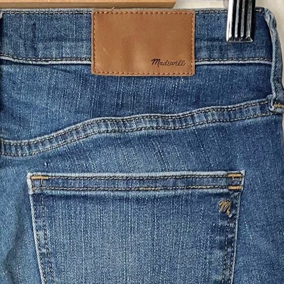 Madewell 8" Mid Rise Skinny Jeans in Ames Wash Medium Blue women's size 27 - Picture 15 of 15